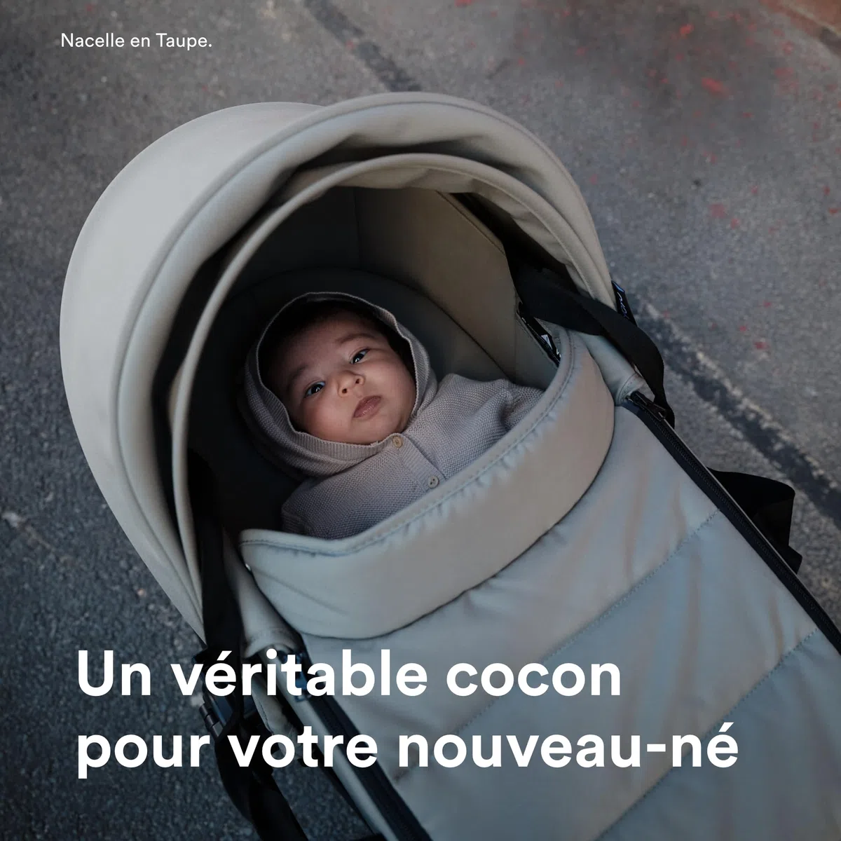 Stokke YOYO Newborn Shell, Noir - Jusqu’à 6 Mois ou 9 kg - Inclus: Coque Semi-Dure, Double Matelas, Couvre-Pieds - Cadre YOYO nécessaire (Vendu séparément)