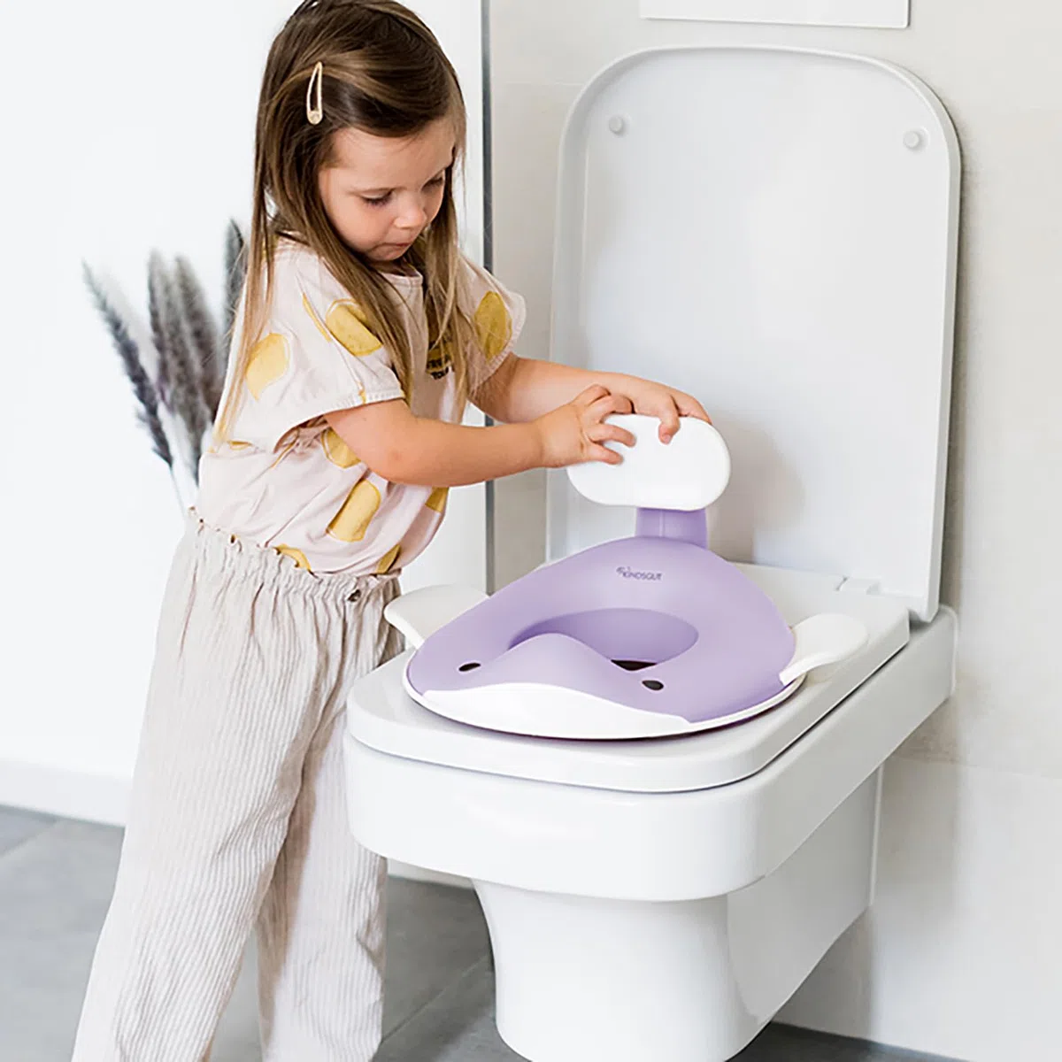 Kindsgut Réducteur de toilette baleine pour enfants, conception de baleine adaptée aux enfants, dans des couleurs subtiles et modernes, adapté aux enfants, lilas