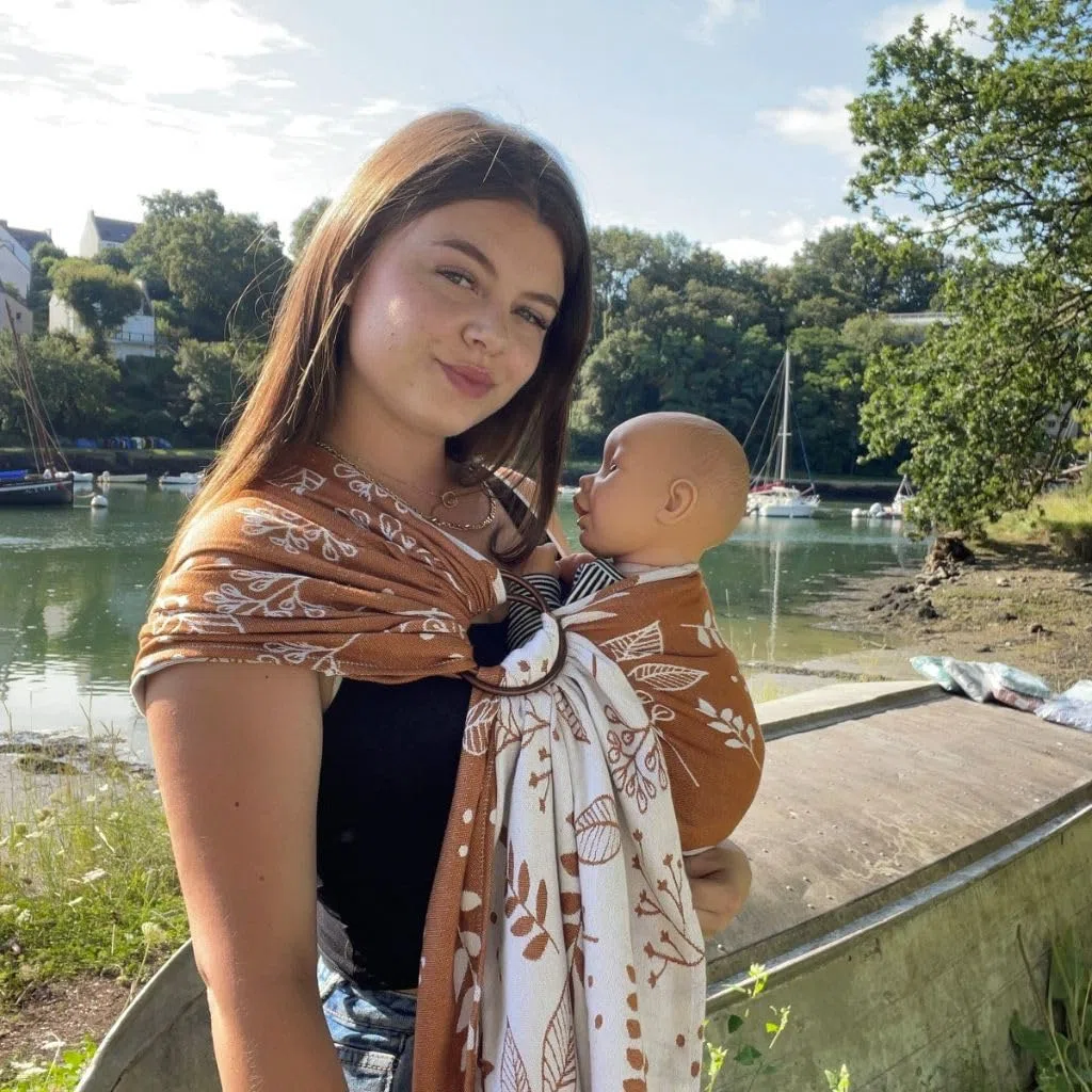 Naturioù - Ring Sling - Écharpe de Portage Sans Noeud Jacquard - 100% Coton - Motif Réversible - Botanie Caramel